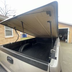 2005 Silverado Bed Hard Cover