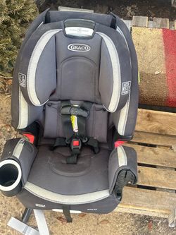 Car seat For Sale