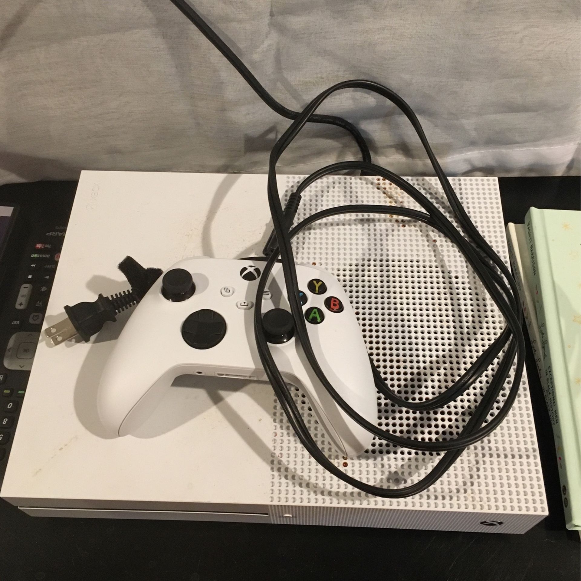 Xbox One S