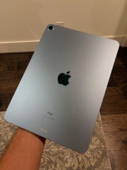 iPad Air 4th Gen 256GB – Fully Working – Cracked Screen