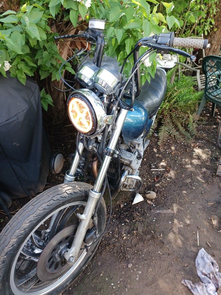 Yamaha Maxim 650,1980 ,runs Great Really Nice Bike,