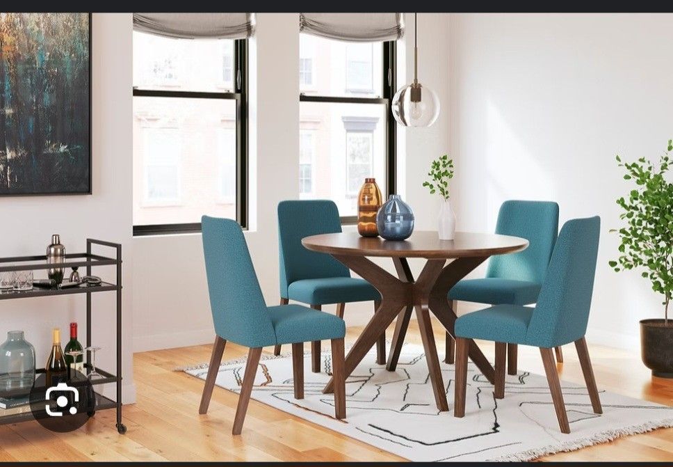 Dining Table With 4 Chairs