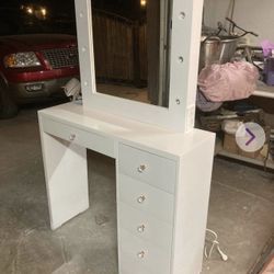 Makeup Vanity 