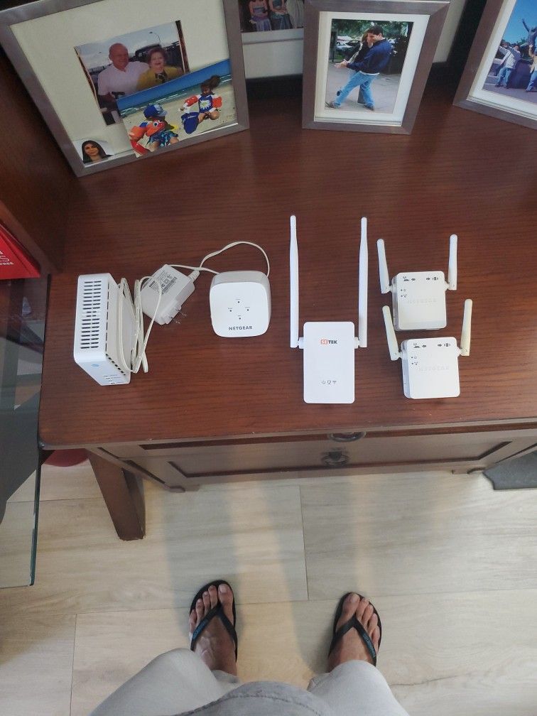 Multiple WiFi Extenders