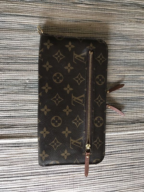 Louis Vuitton Insolite Wallet Rare & Discontinued for Sale in Loxahatchee,  FL - OfferUp