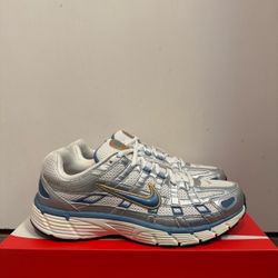Size 10 Nike P-6000 Men’s ‘Metallic Silver Aegean Storm’