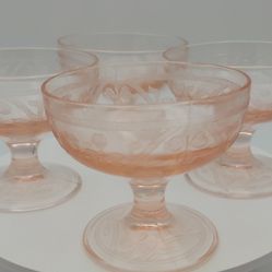 (4) Gorgeous 4oz Hazel Atlas "Clover Leaf" Footed Pink Depression Glass Dessert Bowls 
