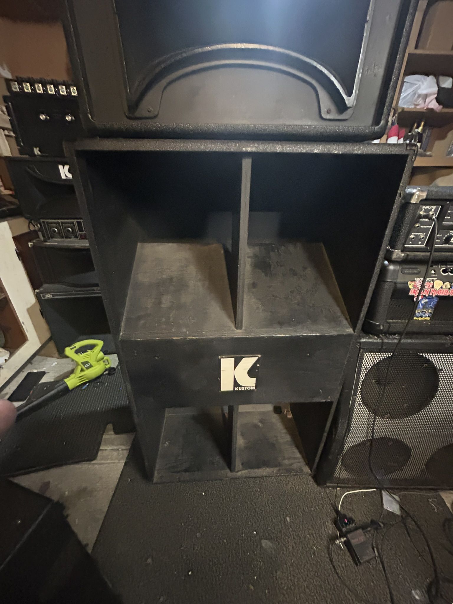 Kustom Cab 4 X 12