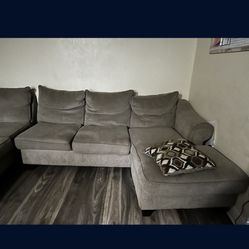 Sectional Couch 