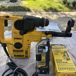 DeWalt D25313 SDS L-Shaped Rotary Hammer Drill - D25300D Dust Vac & New Unused HEPA  Filter 