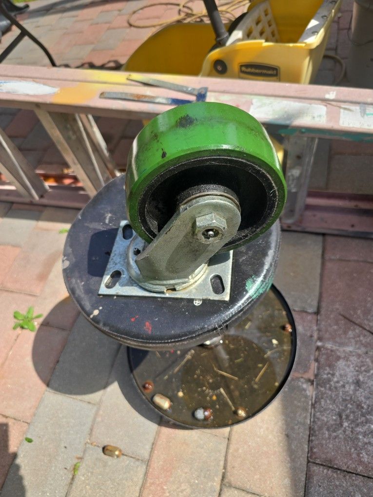 Cast Iroǹˆ Wheels