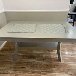 Dining Table With 4 Chairs 