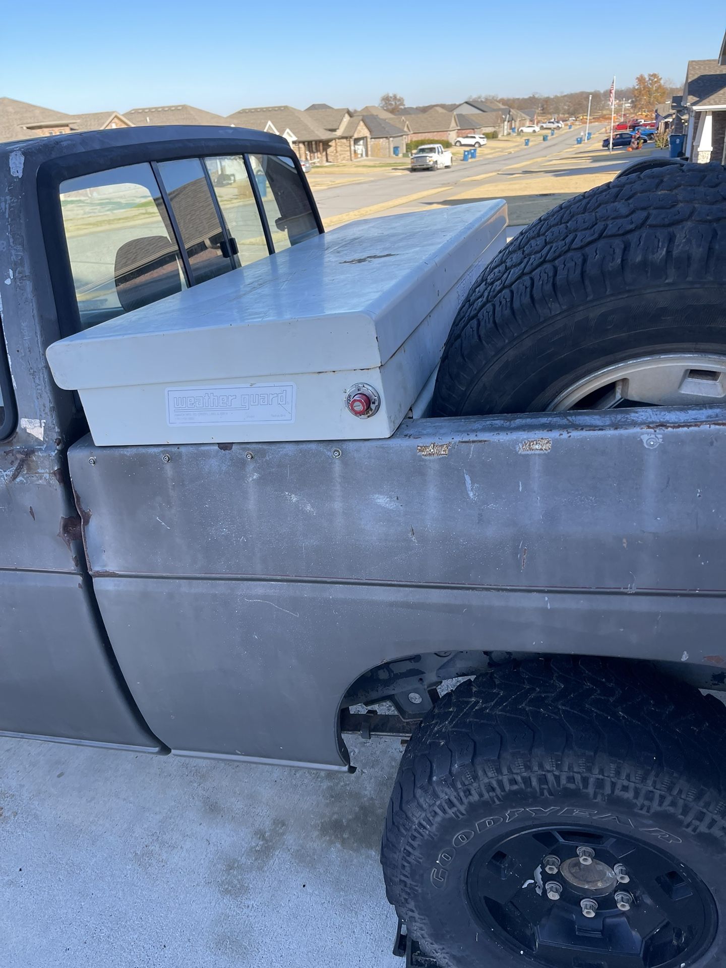 Heavy Duty Toolbox For YA Small Pick Up Truck