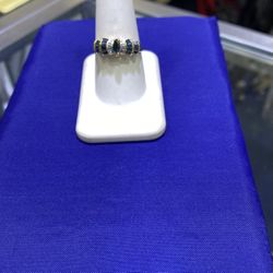 14KT Gold Ring w/diamonds