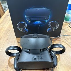 Oculus Rift S PC-VR Headset - Complete in Original Box + Mini-DP Adapter