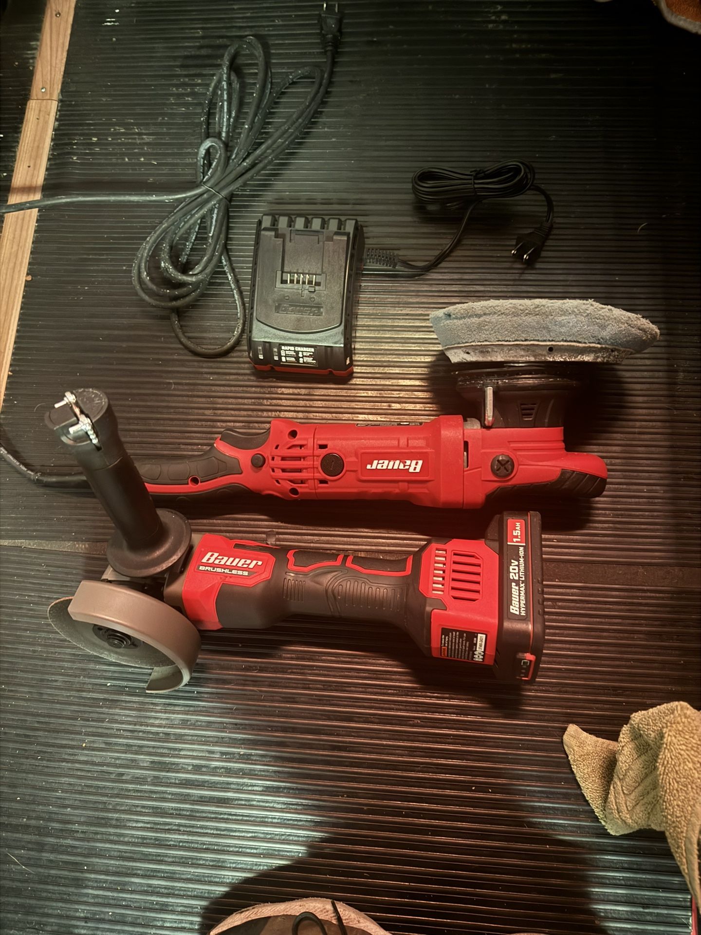 BAUER Orbital Buffer & Cordless Angle Grinder 70% OFF