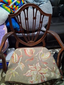 2 Chairs 5 Dollars For Both