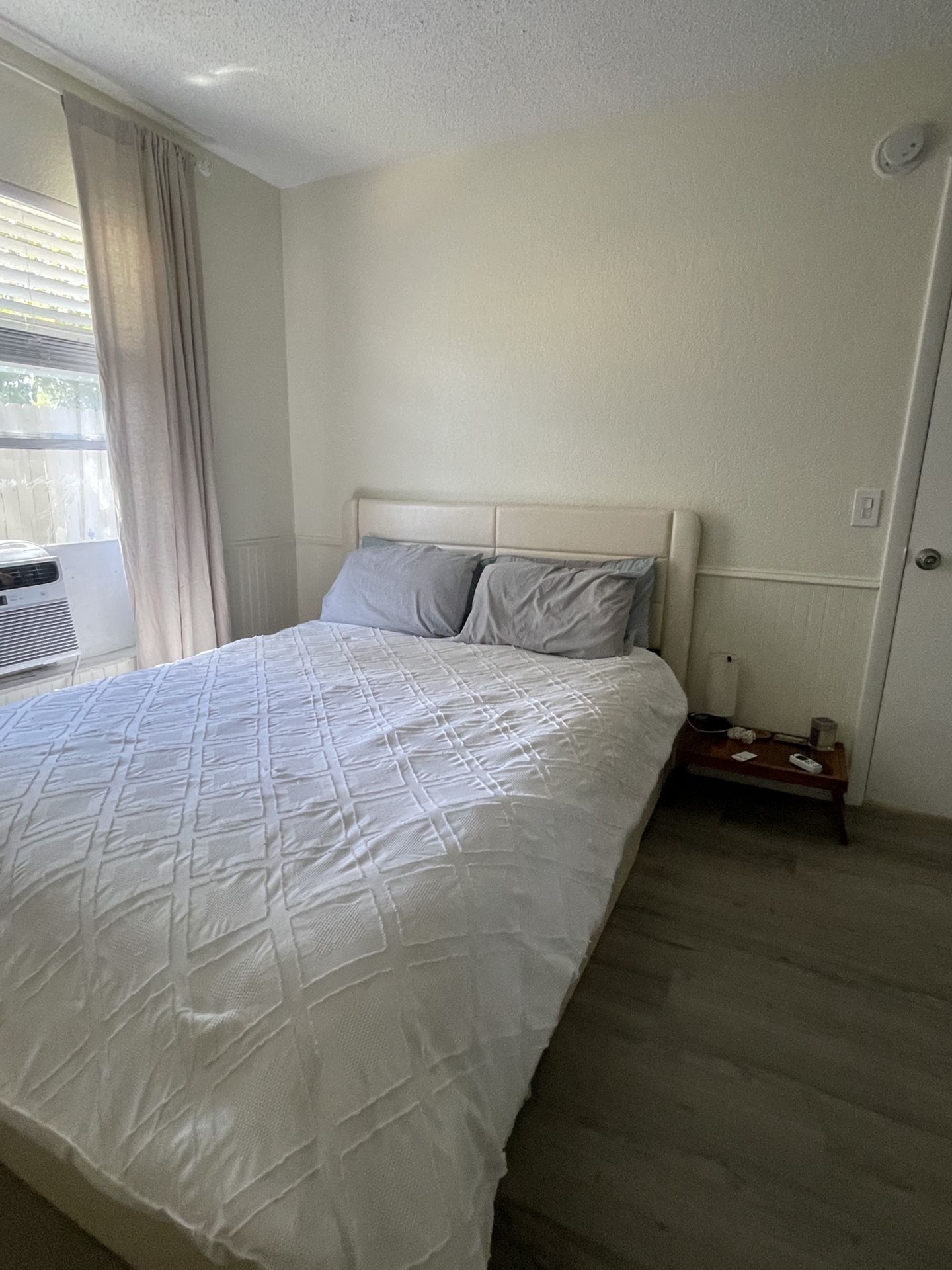 Queen Bed And Frame