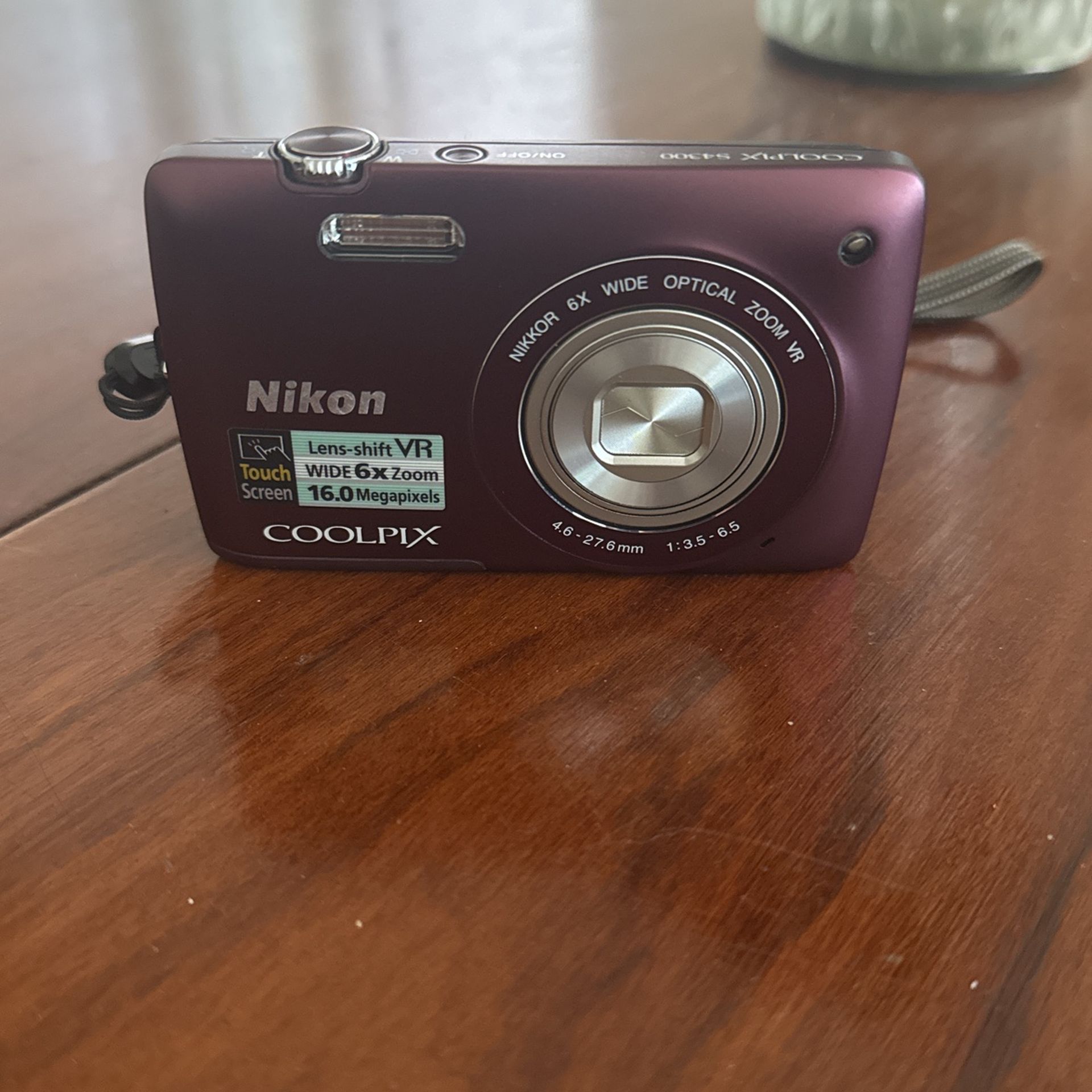 Nikon Coolpix