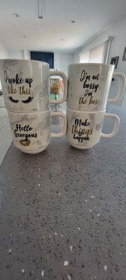 Set of 4 mugs