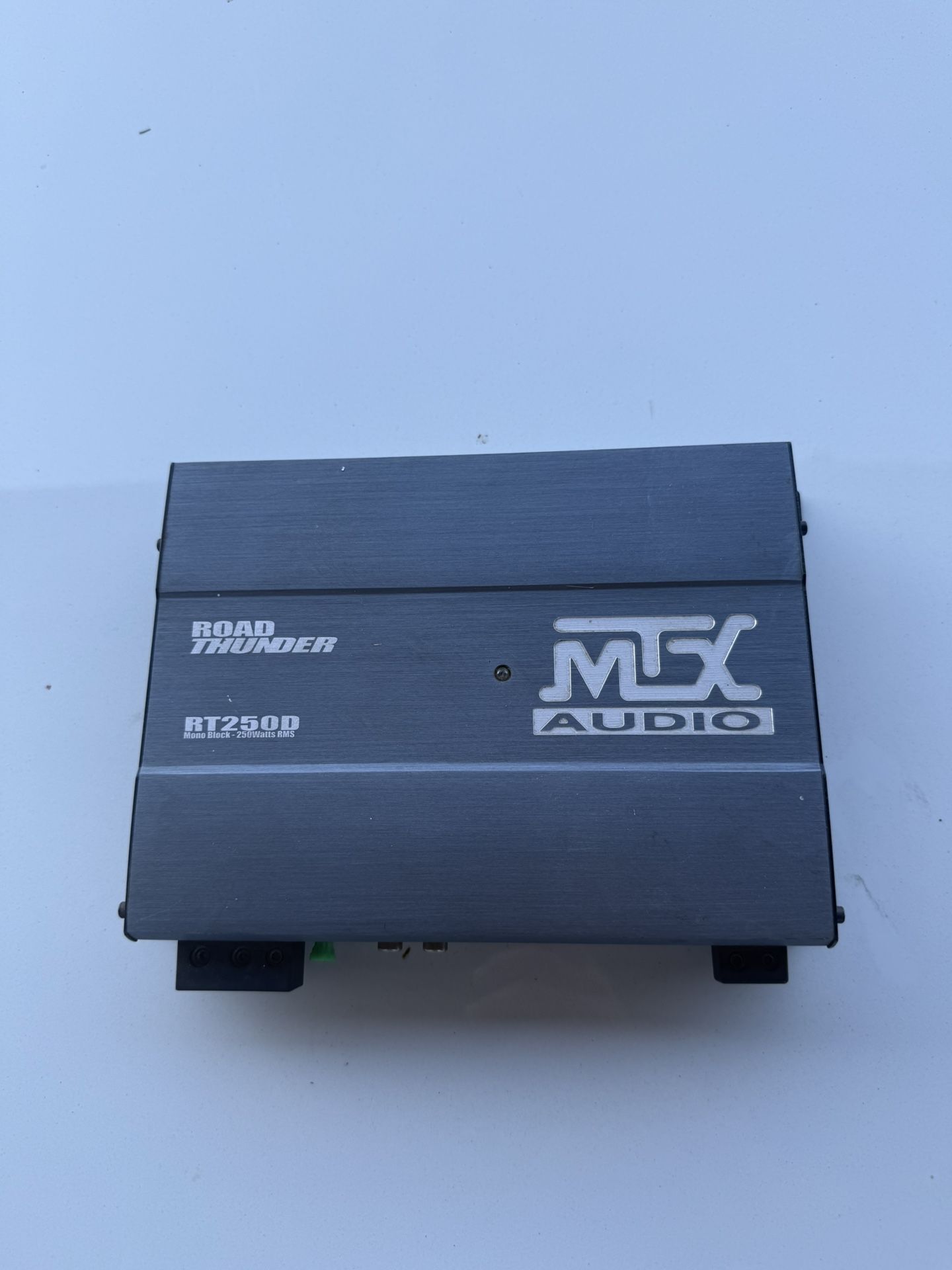 RoadThunder RT250D 250W RMS Mono Block Class D Amplifier
