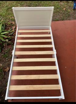 Cama para niños
