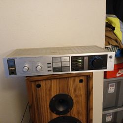 Kenwood Ka-71 Amplifier And Cerwin Vega Dx1  Series