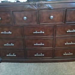 5 Piece Bedroom Set 
