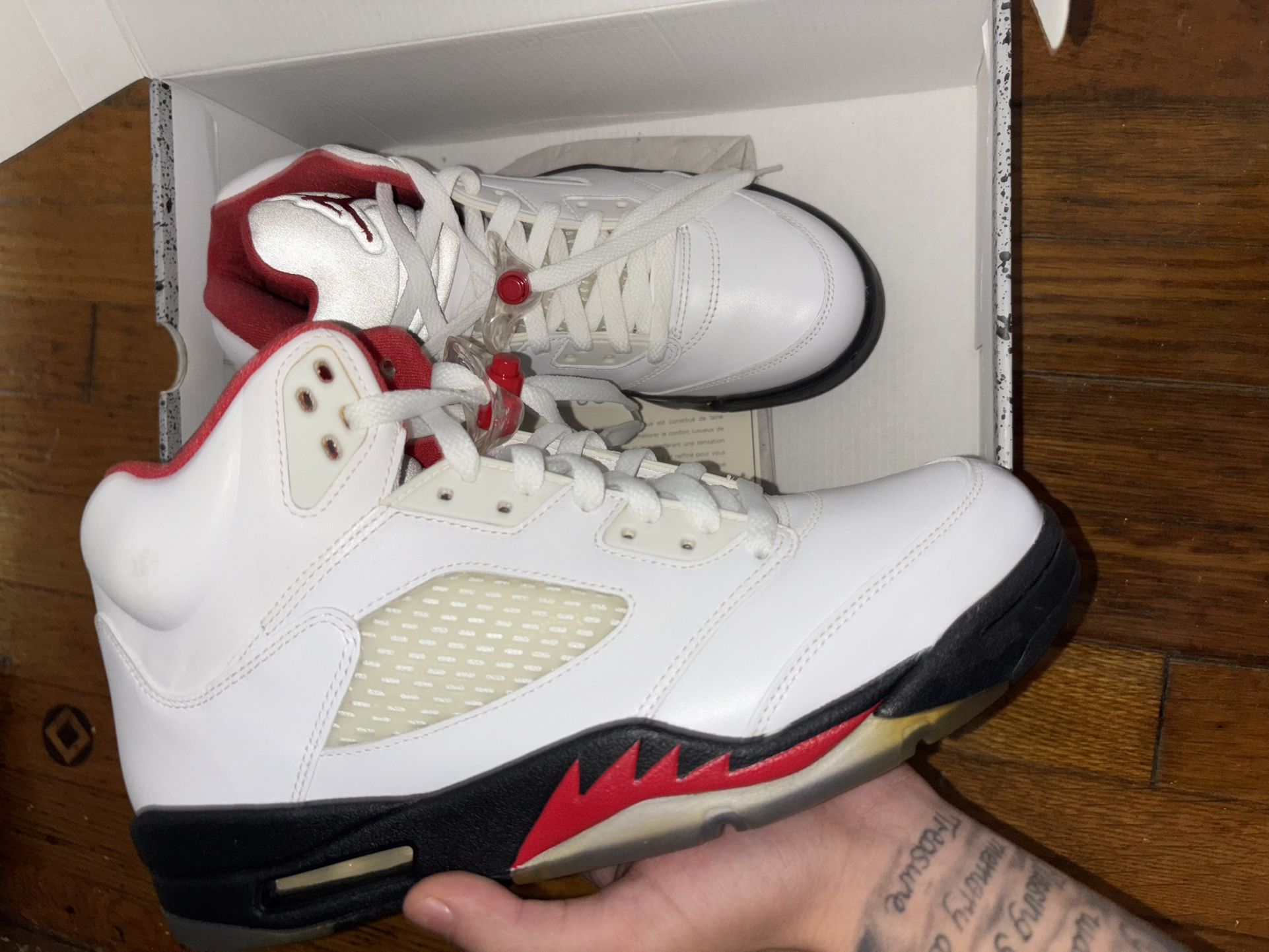 Air Jordan 5 ‘White Fire Red’ 2013
