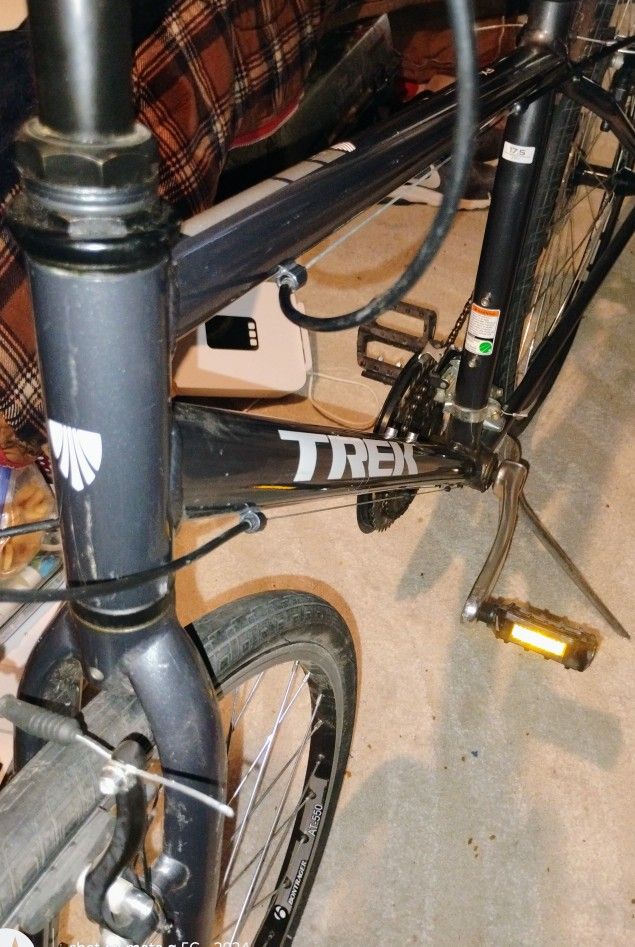 Used TREK 7.3 Sps H2 Mountain Bike ¢220