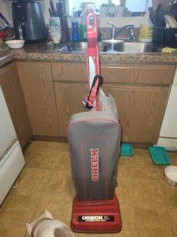 Oreck commercial Vacuum