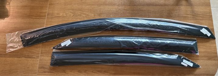 Toyota Corolla 2014–2019 Sedan Window Vent Visors (3 Pieces) – NEW – $15