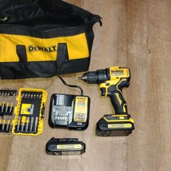 DeWalt  20v atomic drill driver kit