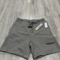 Essentials Shorts