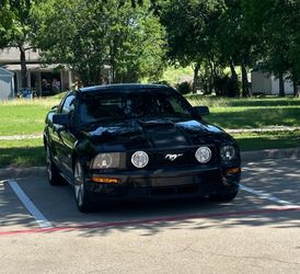08 mustang GT