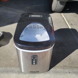 Portable Ice Maker 