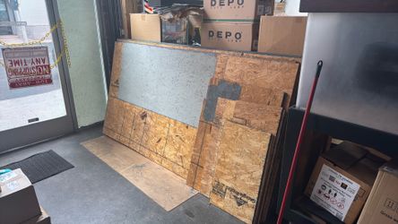 OSB wood sheets (10x) and some scraps