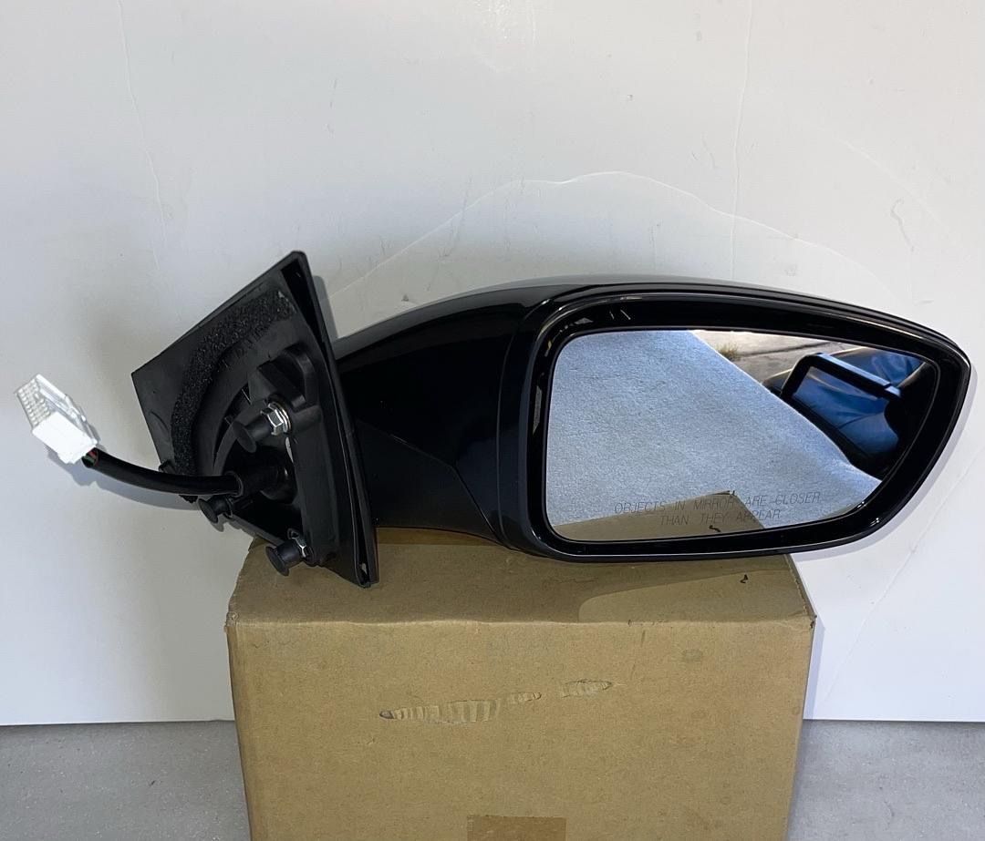LA Zona Auto Parts 2011 to 2014 Hyundai Sonata Right Passenger Side Mirror Espejo Retrovisor Derecho Pasajero