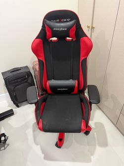 Dx Racer gaming chair