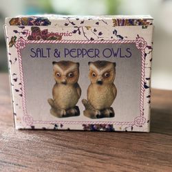 Salt & Pepper Shakers