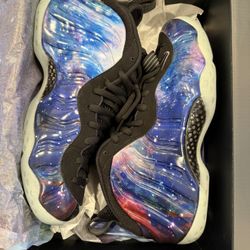 Galaxy Foams Size 11