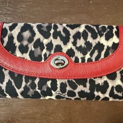 Women’s Coach wallet 