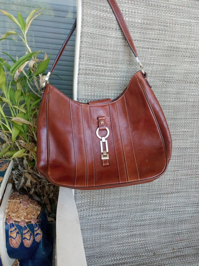 Vintage Etienne Aigner Leather Hobo Bag