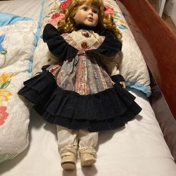 Or Best Offer Porcelain Doll Pre Owned Good Condition Local Pick Up Preferred🙏