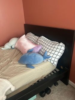 Ikea MALM Bed Frame (Queen)