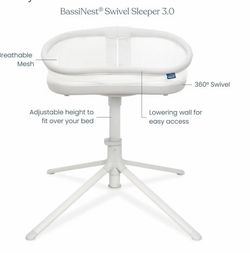Halo Bassinest Swivel Sleeper 3.0