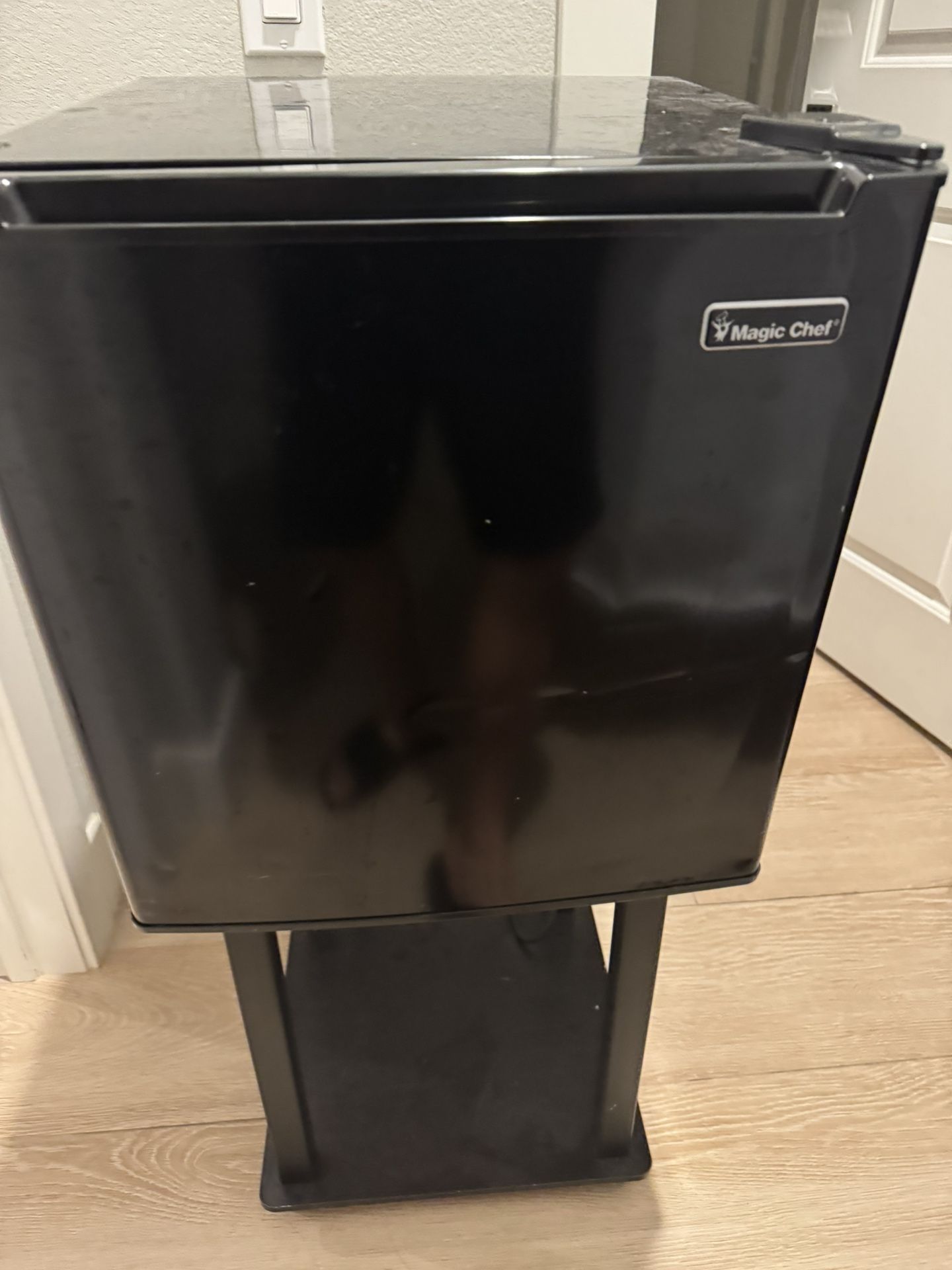 Small Cube Refrigerator