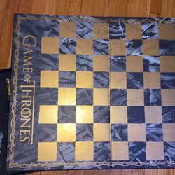 Game of Thrones Chess Set - Never Used