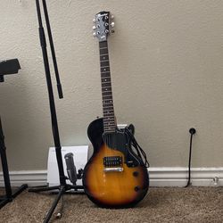 Electric Guitar Gibson Maestro Piano Studio Mic