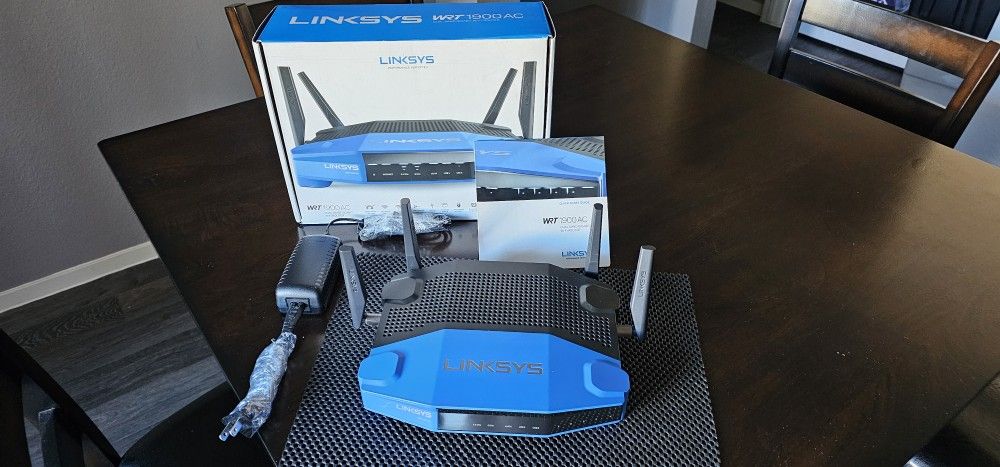 Lynksys WiFi Router WRT 1900AC